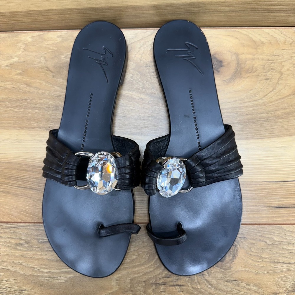 Giuseppe Zanotti Toe Ring Sandals 9 EU 39 Black Leather Rhinestone Oversized